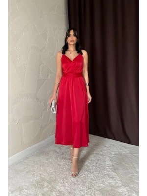 Kırmızı Taş Askılı Prenses Elbise
