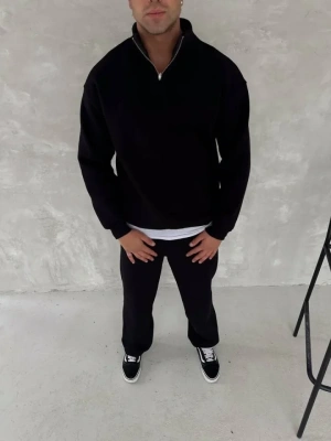 Kışlık Yarım Fermuarlı Üç İplik Eşofman Takım  iyah