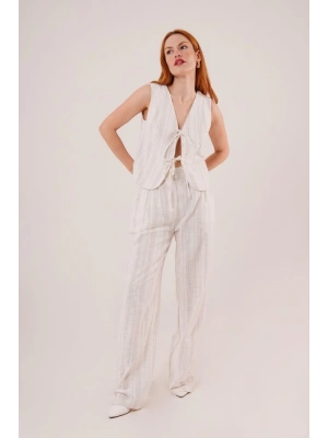 Ön Bağlama Detaylı Yelek Ve Pantolon Ekru Çizgili İkili Takım