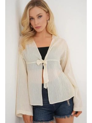 Önü Bağcıklı Bluz 952  Krem
