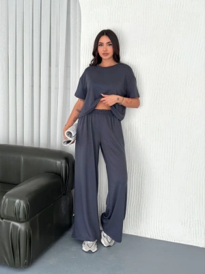 Osy odal Yumuşak Dokulu Kumaş Bisiklet Yaka Tshirt Bol Paça Pantalon Ikili Takım Antrasit