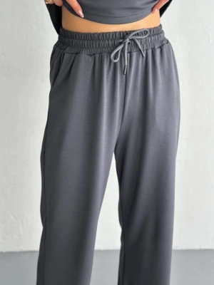 Osy odal Yumuşak Dokulu Kumaş Kısa Kollu Yakalı Tshirt Pantalon Ikili Takım Antrasit