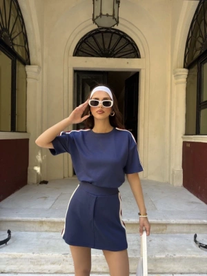 Osy odal Yumuşak Dokulu Kumaş Parçalı Bisiklet Yaka Tshirt ini Şortlu Etek İkili Takım acivert