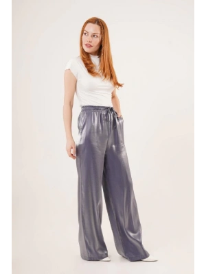 Parlak Görünümlü Cepli Mor Bol Paça Pantolon