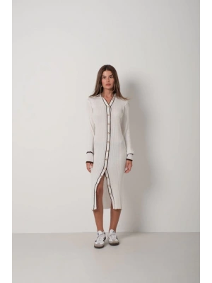 Polo Yaka Düğmeli Elbise