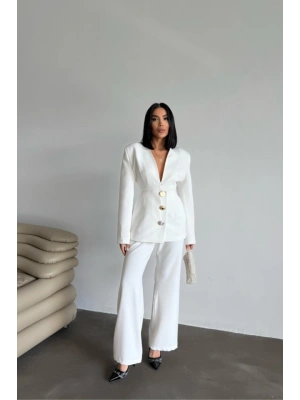 TASARIM CEKETPANTOON TAKIM META DÜĞME DETAYI  Beyaz