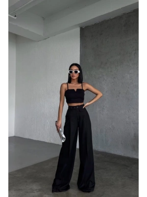 Üç Düğme Detayli Palazzo Pantolon