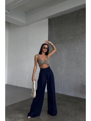 Üç Düğme Detayli Palazzo Pantolon