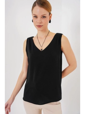 V Yaka Sıfır Kol Bluz 950  Siyah