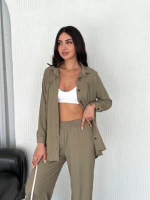 Yakalı Düğmeli Uzun Kollu Gömlek Pantolon Ikili Takım  Bej