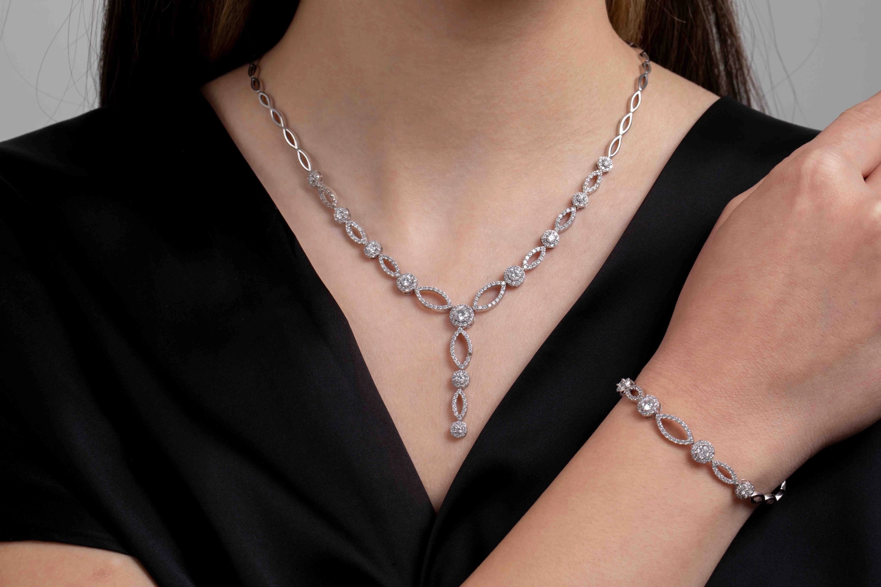 14 Ayar Beyaz Altın Oval Baget Set