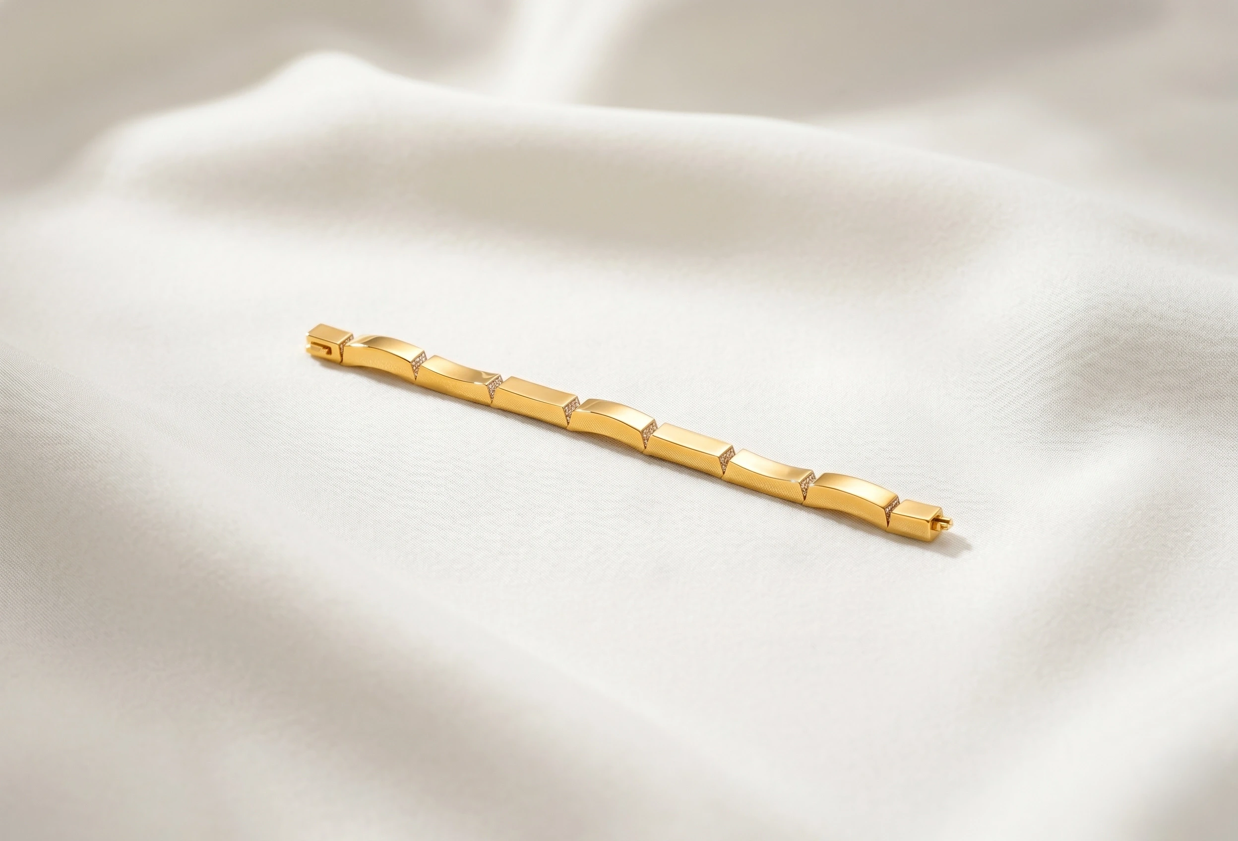 14 Ayar Altın Segment Blok Bileklik