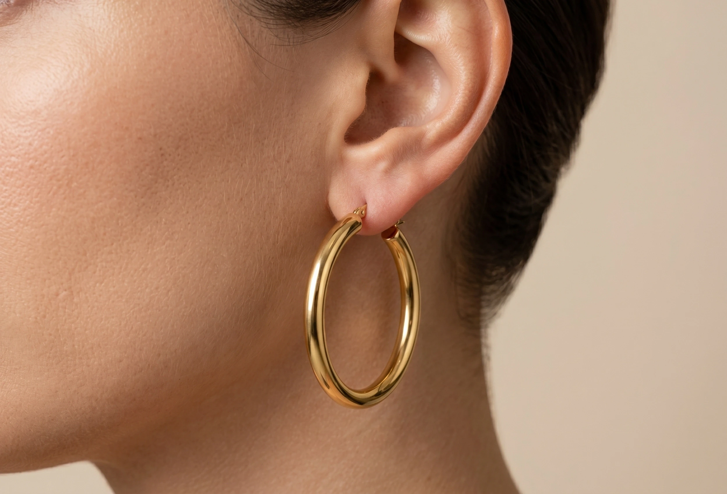 14 Ayar Altın Modern Geniş Halka Küpe