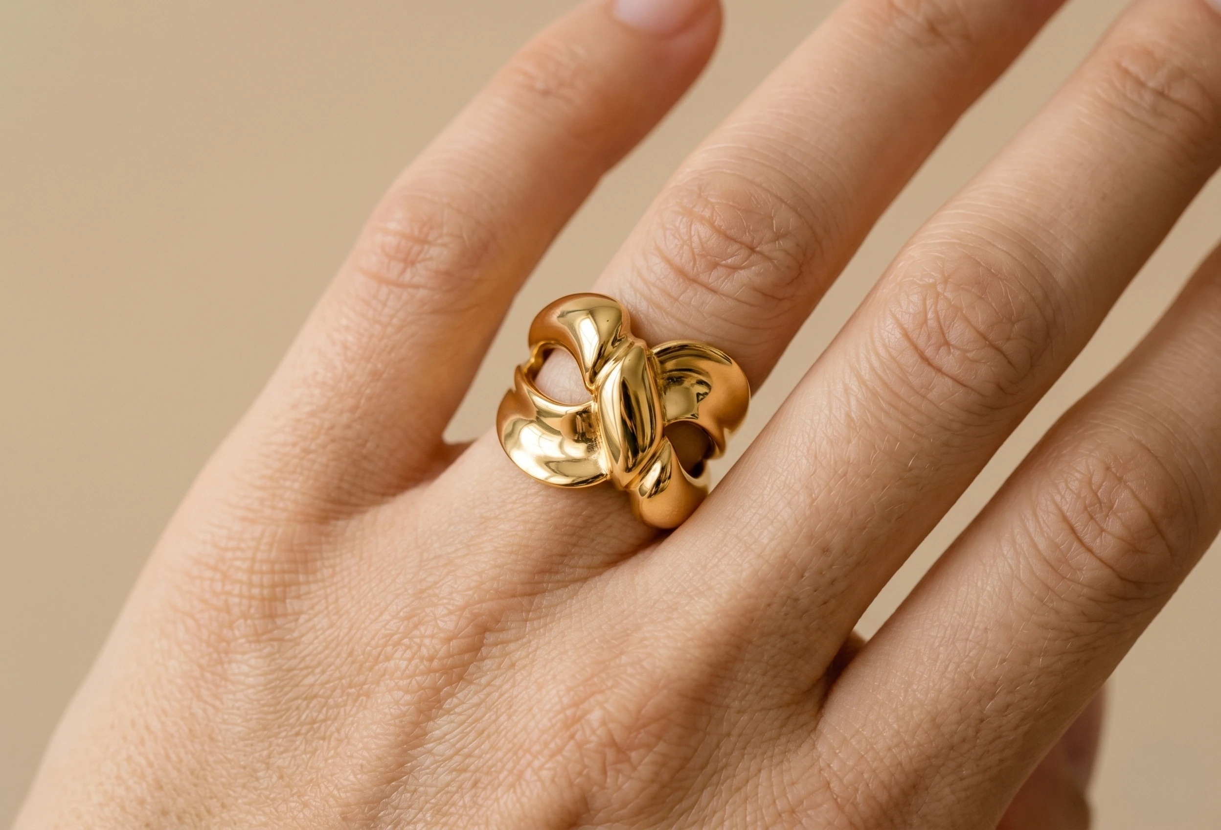 14 Ayar Altın Düğüm Model Kalın Yüzük