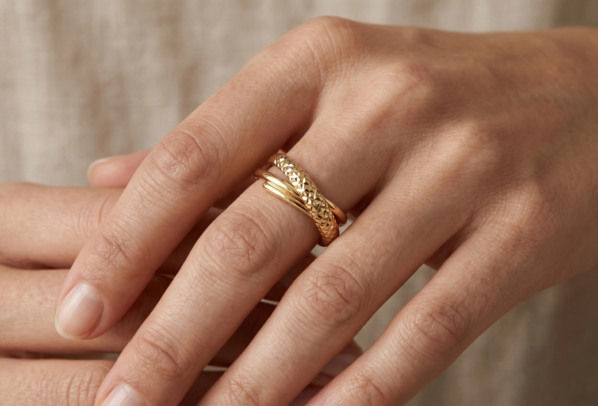 14 Ayar Altın Velora Yüzük