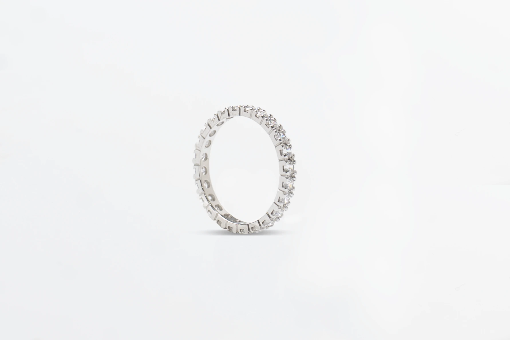 14 Ayar Tam Tur Beyaz Altın Yüzük