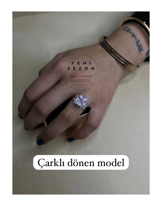 Kadın Gümüş Renk Mor Lotus Model Zirkon Taşlı Çelik Ayarlanabilir Ucu Dönen Yüzük