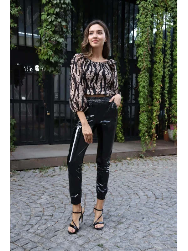 Madonna Yaka Crop Bluz - BEJ