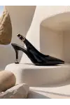 Kadın Siyah Rugan Tokalı Sivri Burun Şık Topuklu Stiletto Ayakkabı