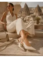 Kadın Bej Deri Tokalı Sivri Şık Topuklu Stiletto Ayakkabı