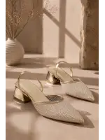 Kadın Gold Rengi Parlak Şeffaf Kumaş Kısa Topuklu Ayakkabı