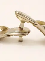 Siena Gold Parmak Arası Terlik