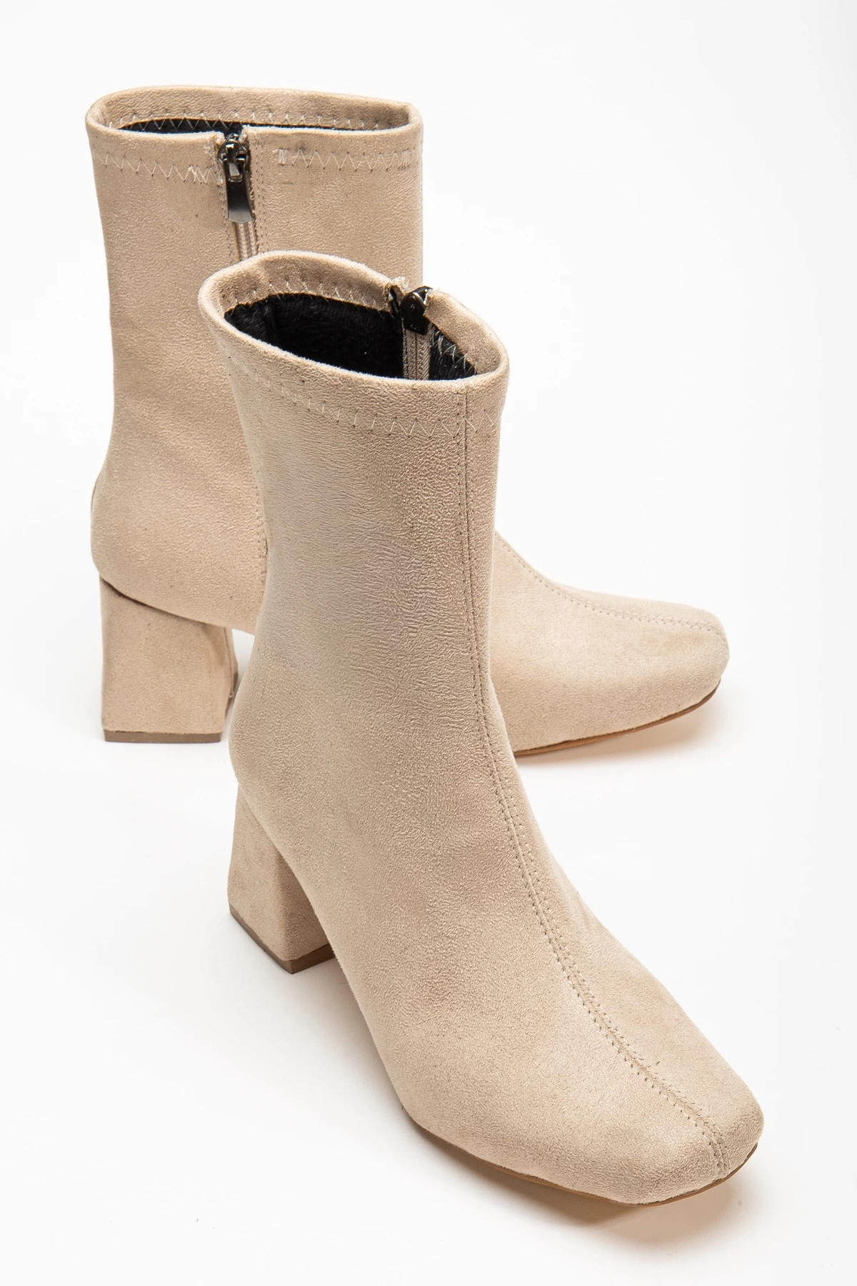 Kadın Bej süet Küt Burun Orta Boy Topuklu bot