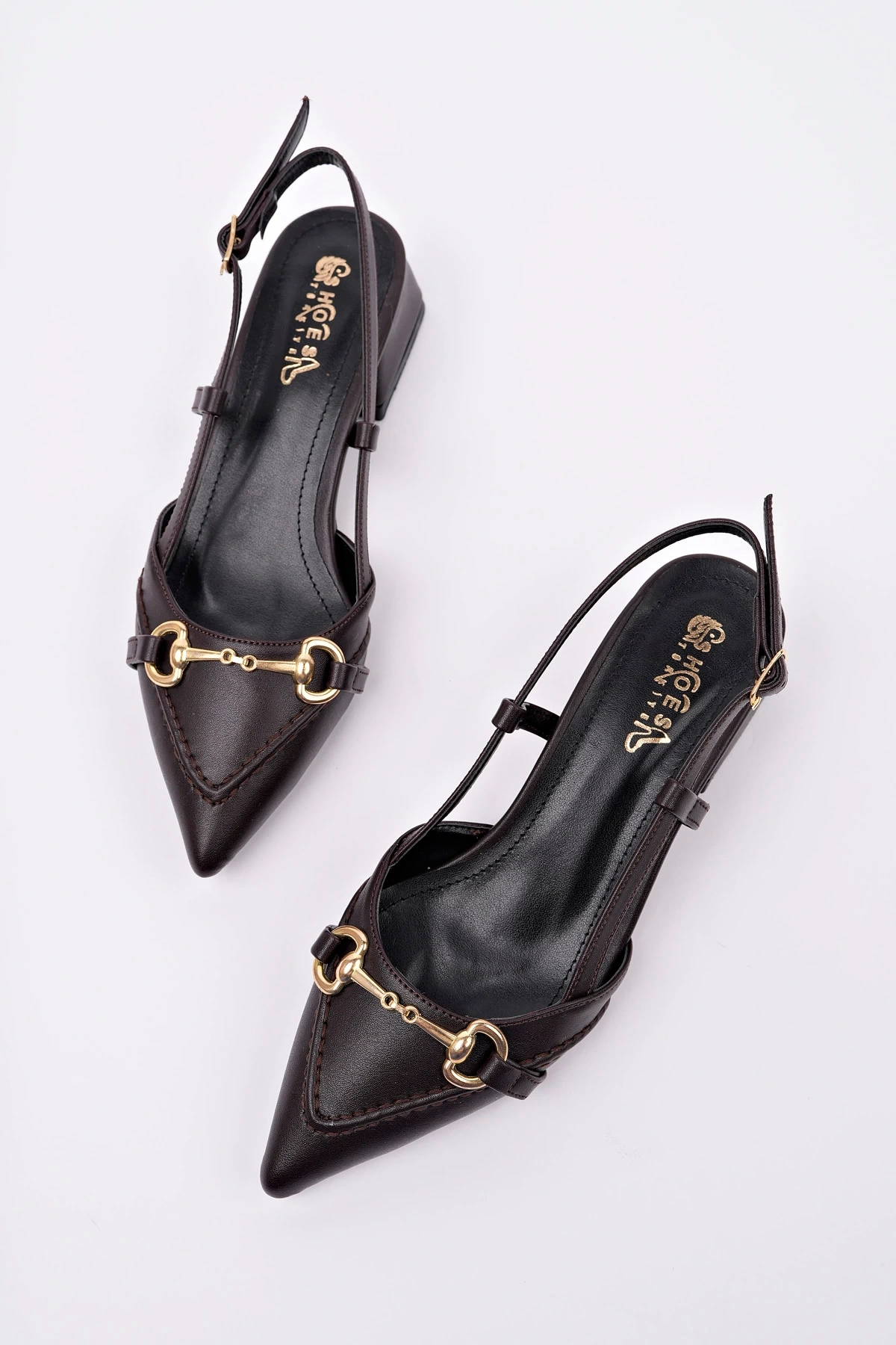 Kadın Acı Kahverengi Saraçlı Tokalı Sivri Burun Topuklu Ayakkabı