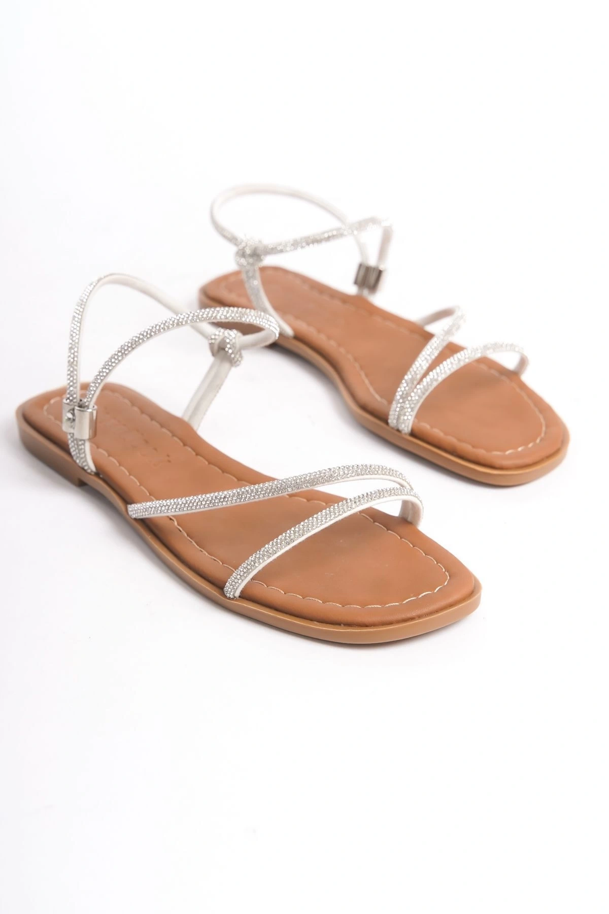 Kadın Beyaz Taşlı Yeni Sezon Günlük Sandalet