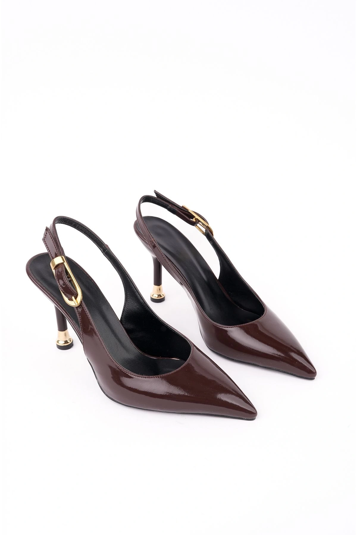 Kadın Acı Kahve Rugan Tokalı Sivri Şık Topuklu Stiletto Ayakkabı