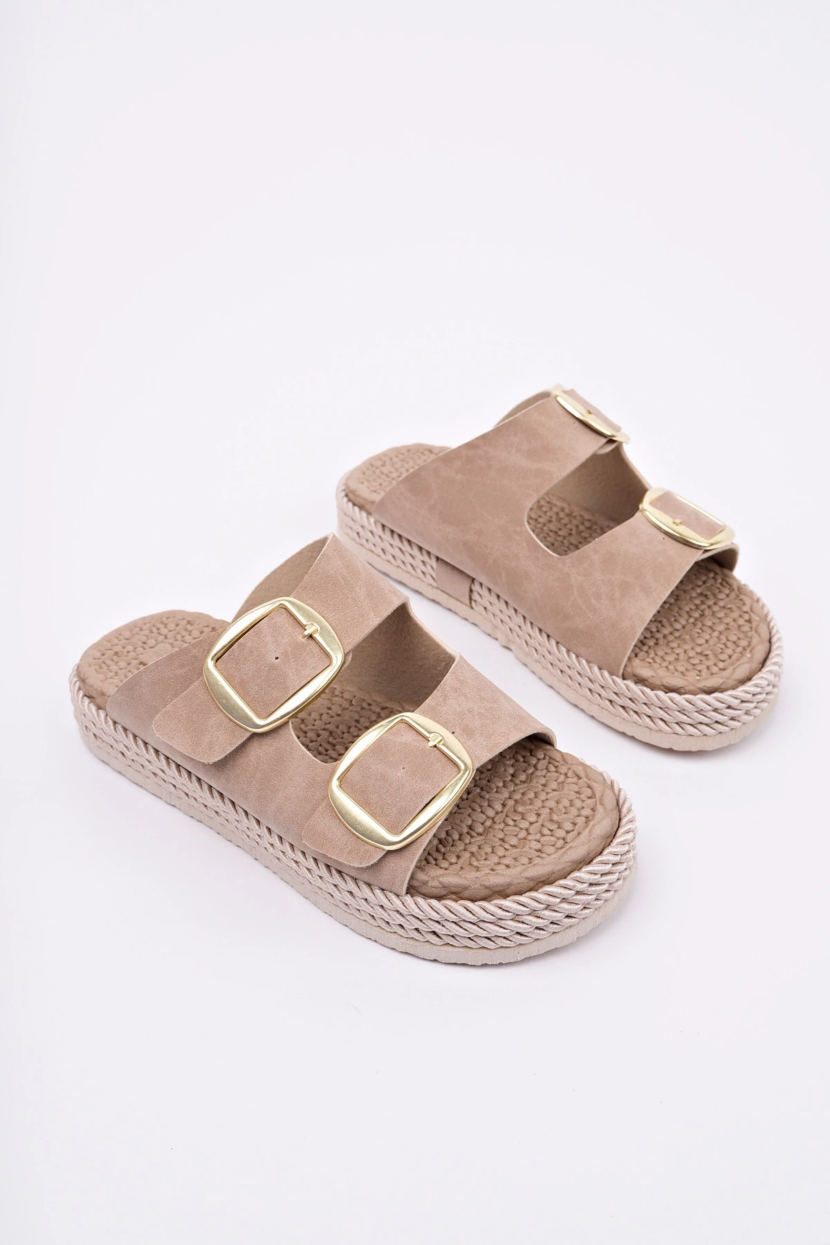 Kadın Bej Günlük Çift Tokalı Rahat Taban Hasır Sandalet Terlik