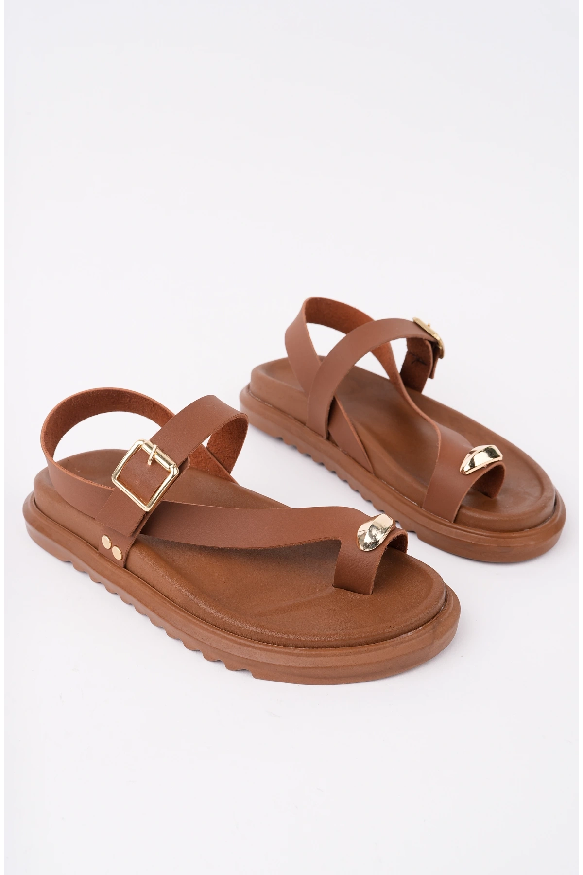 Kadın Taba Günlük Gold Yüzük Parmak Arası Toka Detaylı Sandalet