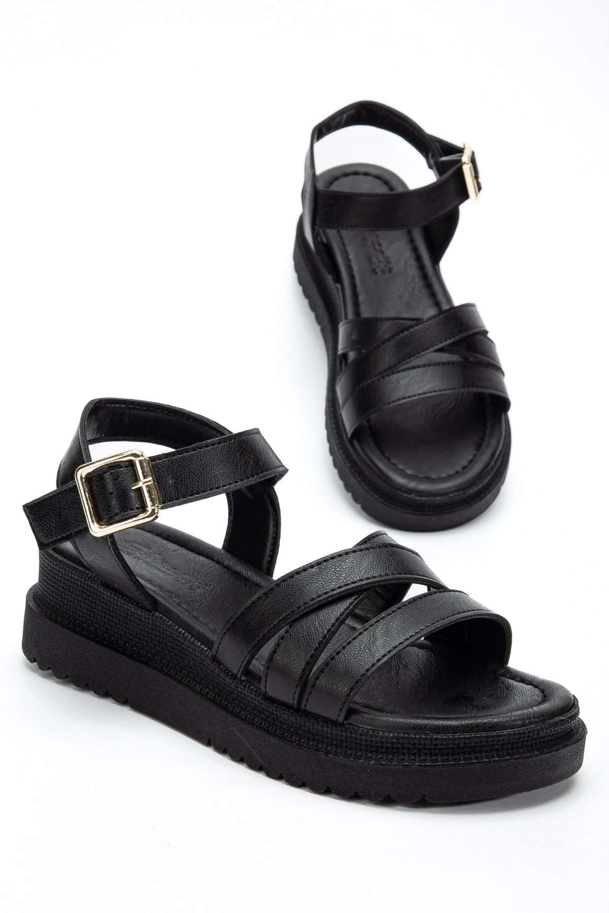 Kadın Siyah Üç Biyeli Günlük Sandalet