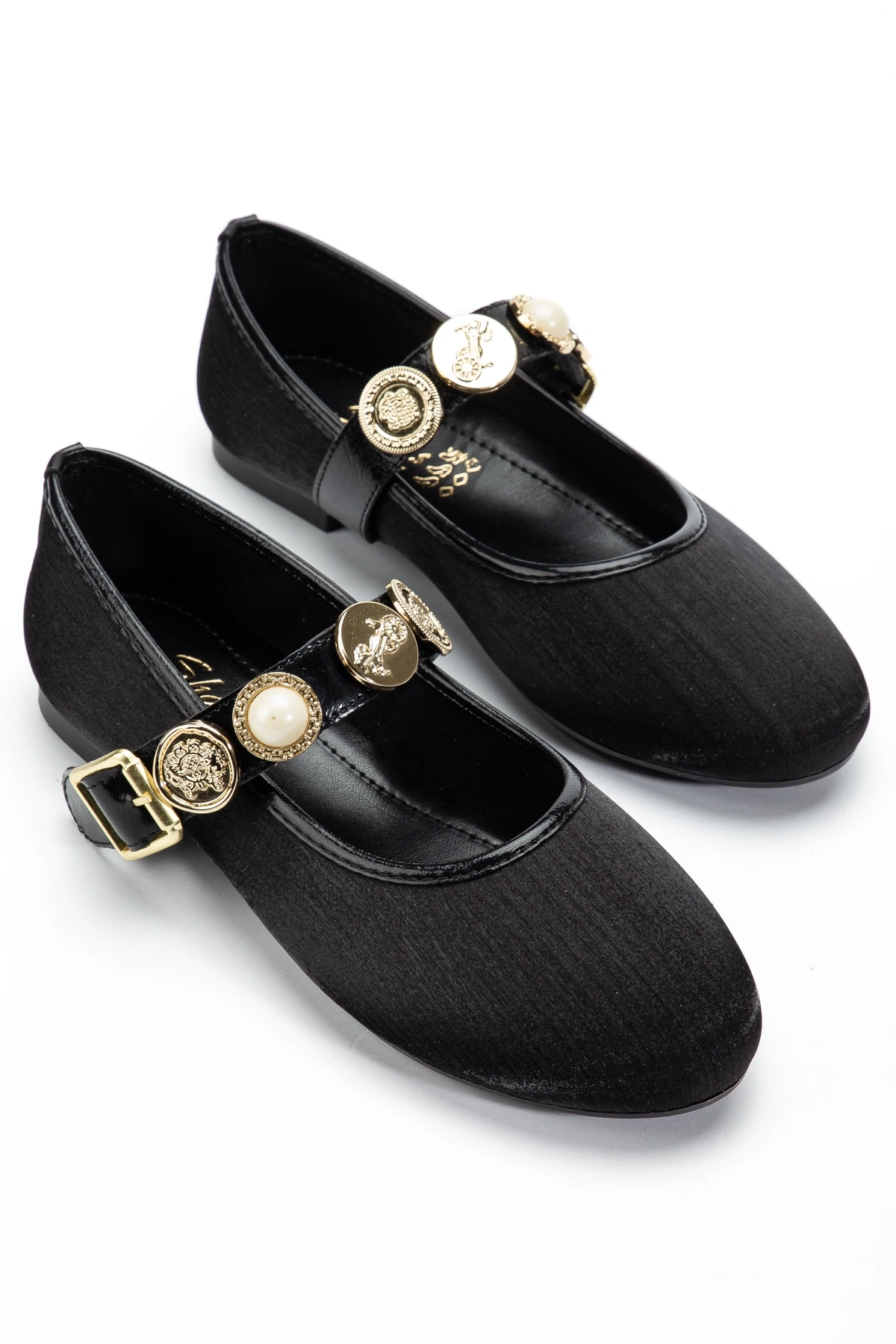 Kadın Siyah Gold Aksesuarlı Şık Parlak Kumaş Babet