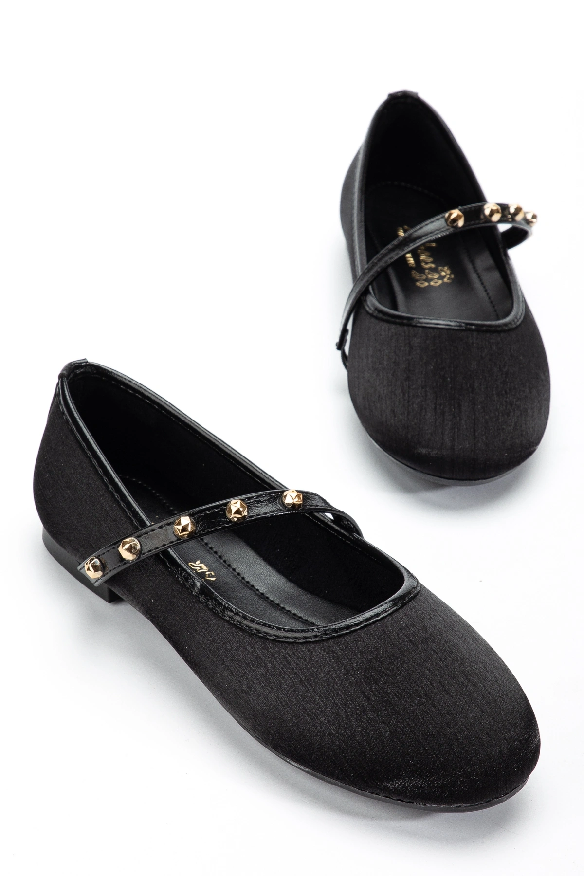 Kadın Siyah Gold Aksesuarlı Şık Parlak Kumaş Babet