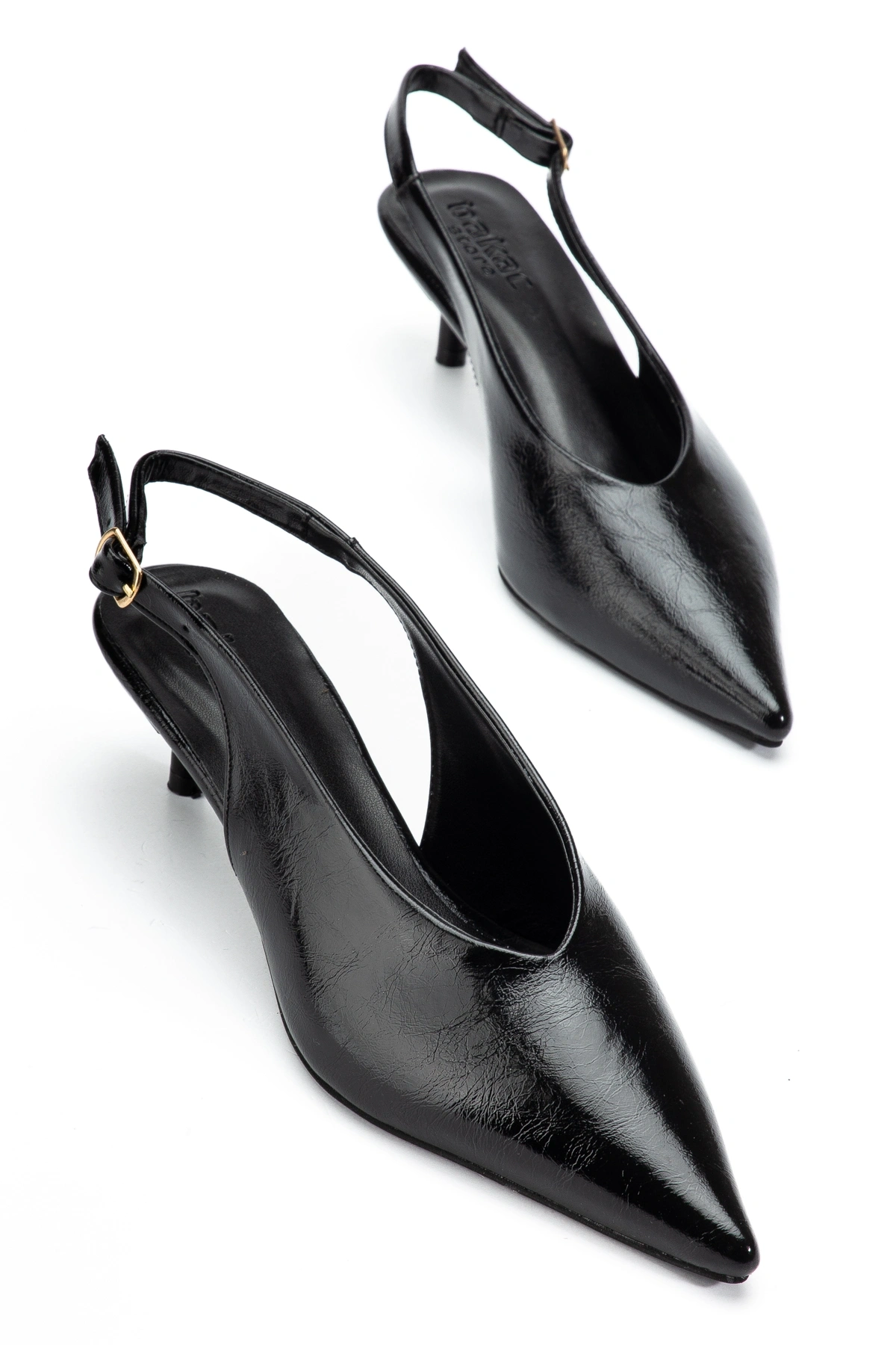 Kadın Siyah Kırışık Rugan Kısa Topuklu Ayakkabı