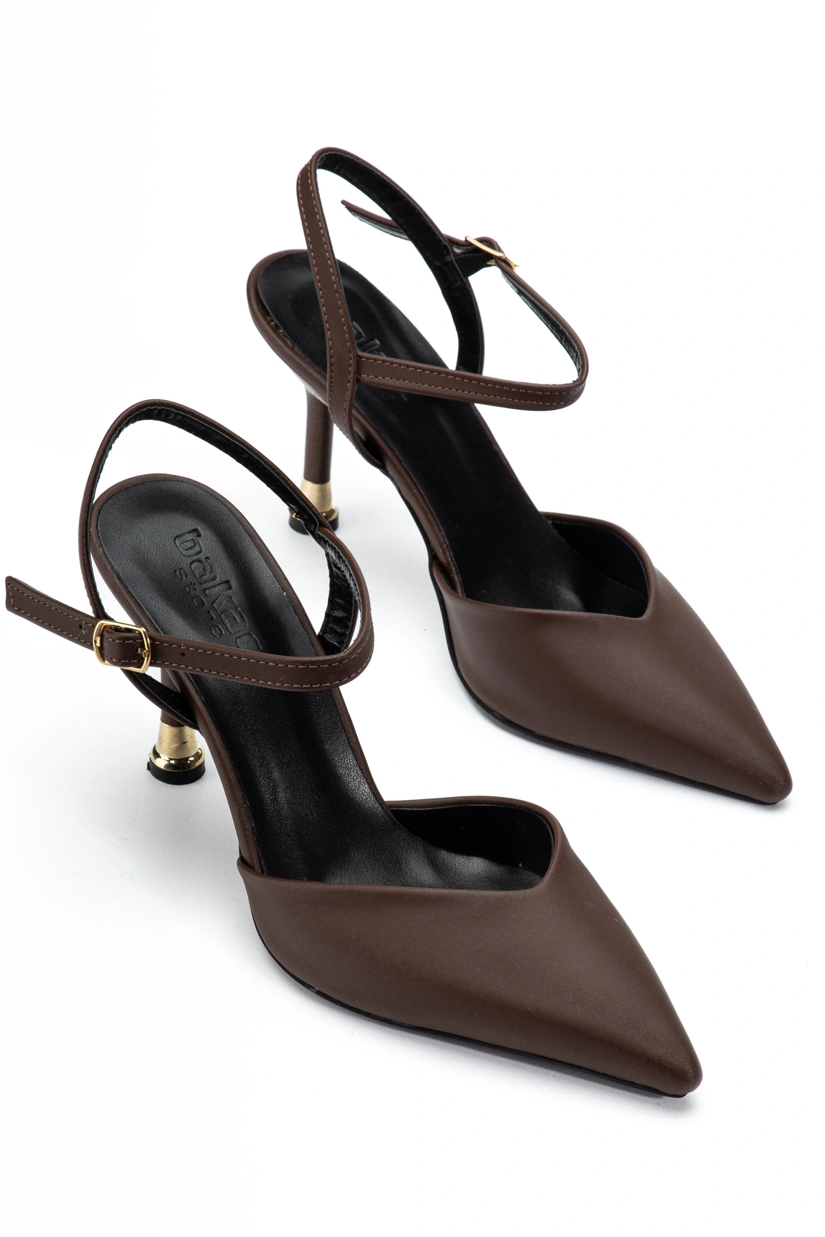 Kadın Kahverengi Saten Kumaş Gold Ökçeli Topuklu Ayakkabı