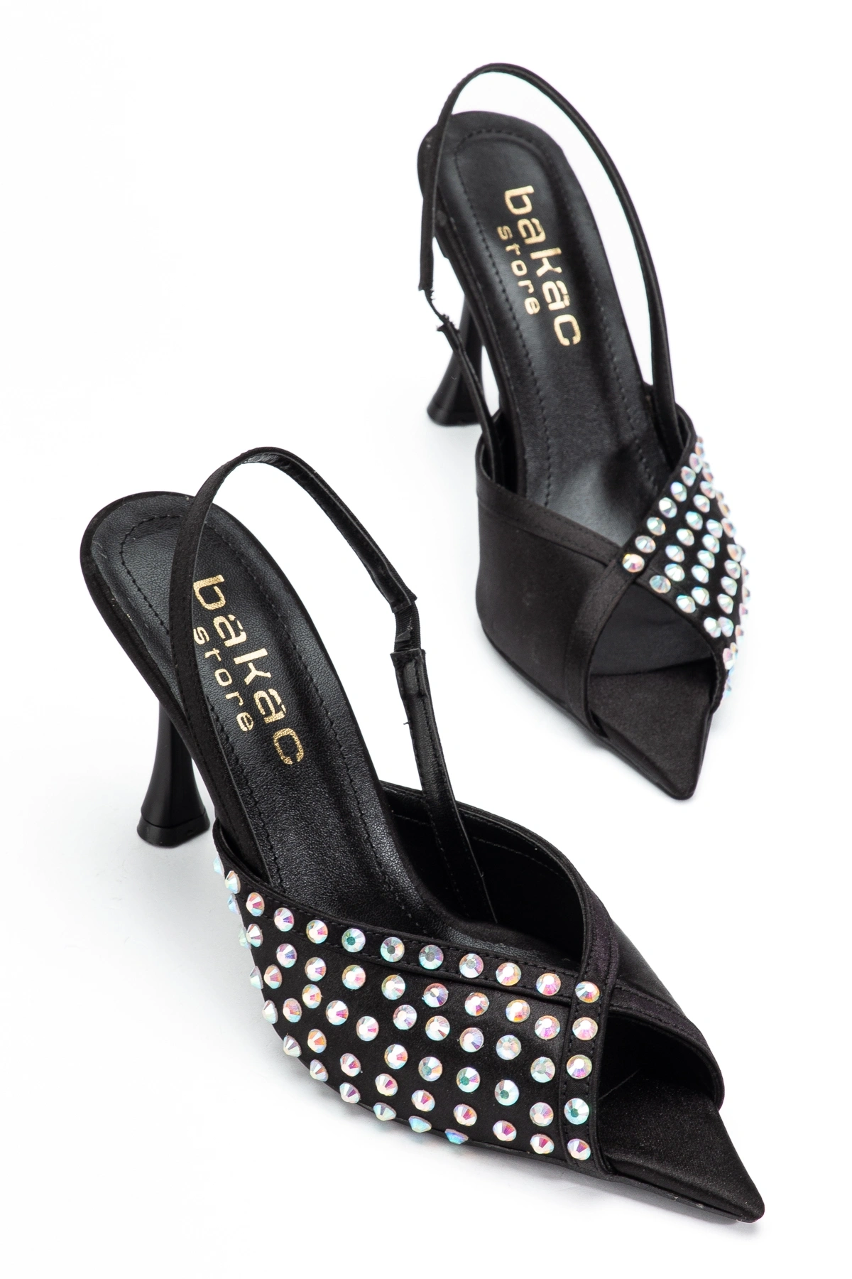 Kadın Siyah Saten Kumaş Parlak Taşlı Şık Topuklu Ayakkabı