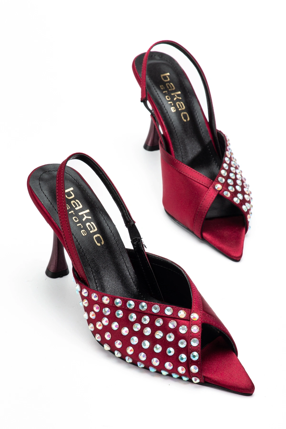 Kadın Bordo Saten Kumaş Parlak Taşlı Şık Topuklu Ayakkabı