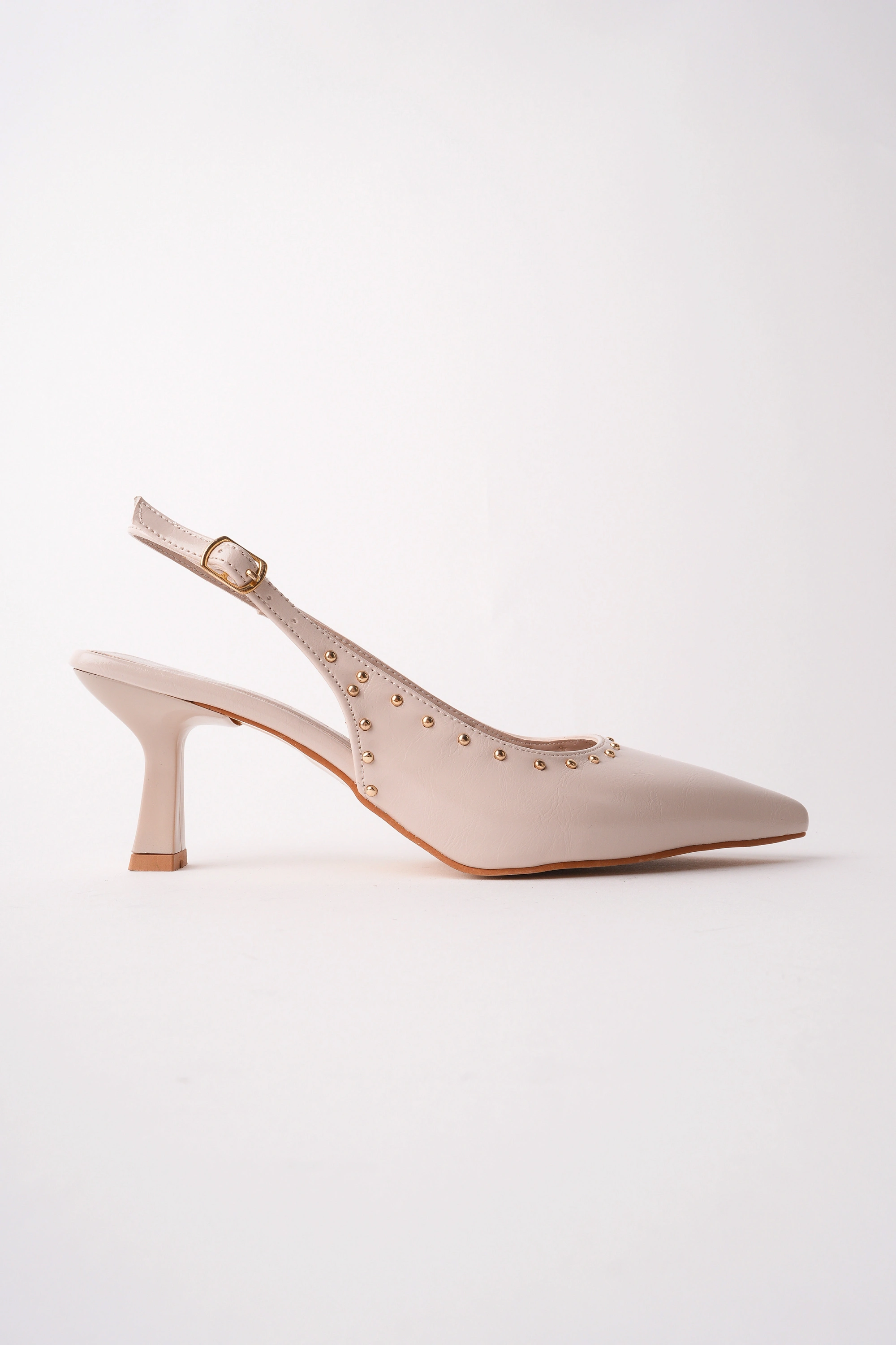 Kadın Bej Zımba Detaylı Sivri Burun Topuklu Ayakkabı