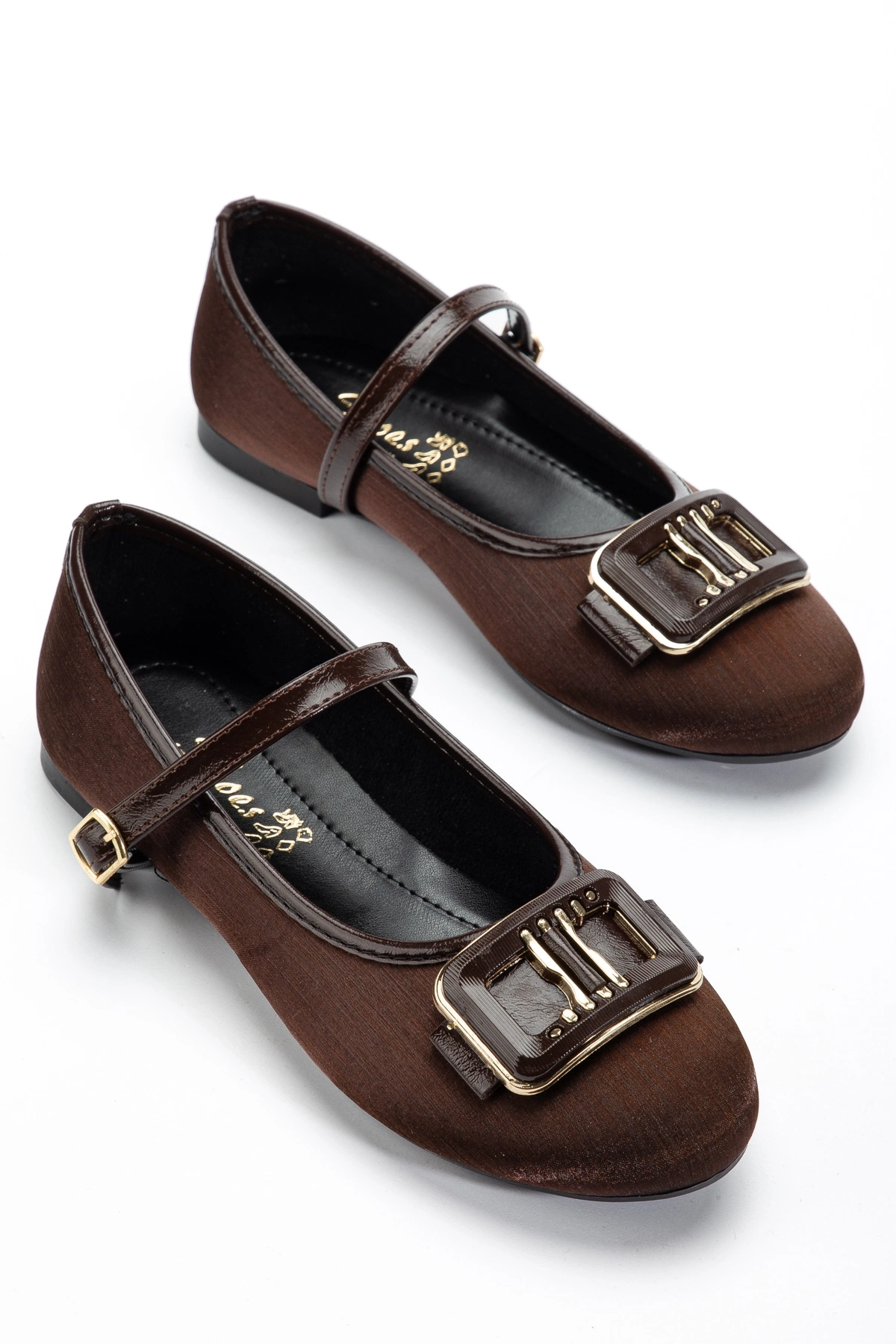 Kadın Kahverengi Önü Tokalı Parlak Kumaş Babet