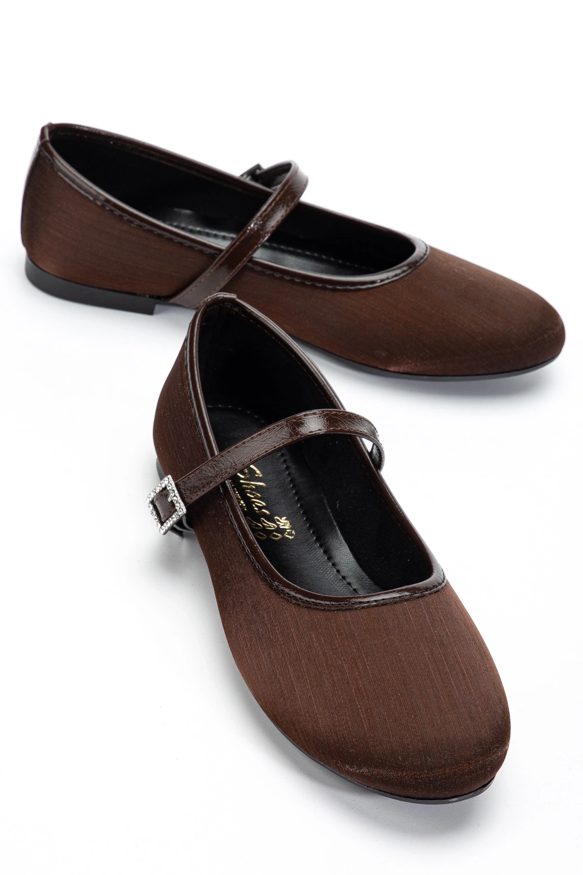 Kadın Kahverengi Parlak Kumaş Detaylı Şık Babet