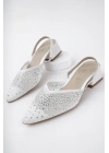 Kadın Beyaz Kısa Topuklu Taşlı Ayakkabı