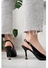 Kadın Siyah Rugan Tokalı Sivri Burun Şık Topuklu Stiletto Ayakkabı