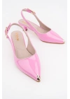 Kadın Pembe Rugan Burunluk Detaylı Kısa Topuklu Ayakkabı
