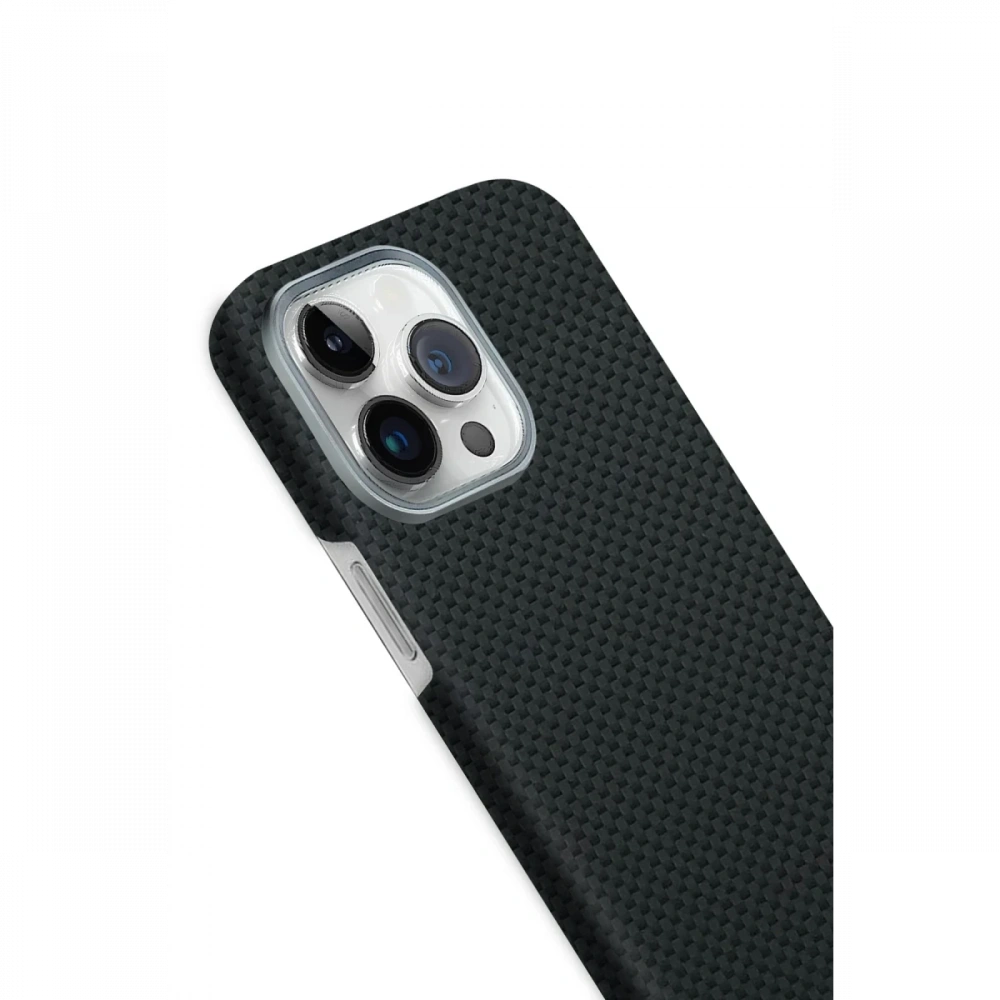 Apple iPhone 15 Pro Max Volt Magsafe Kapak