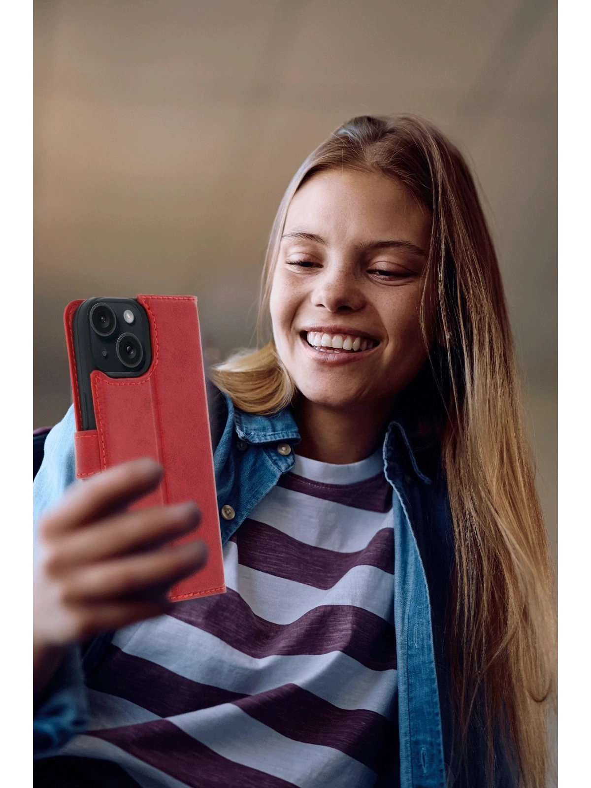 Newface Apple iPhone 15 Trend S Plus Kapaklı Kılıf - Taba