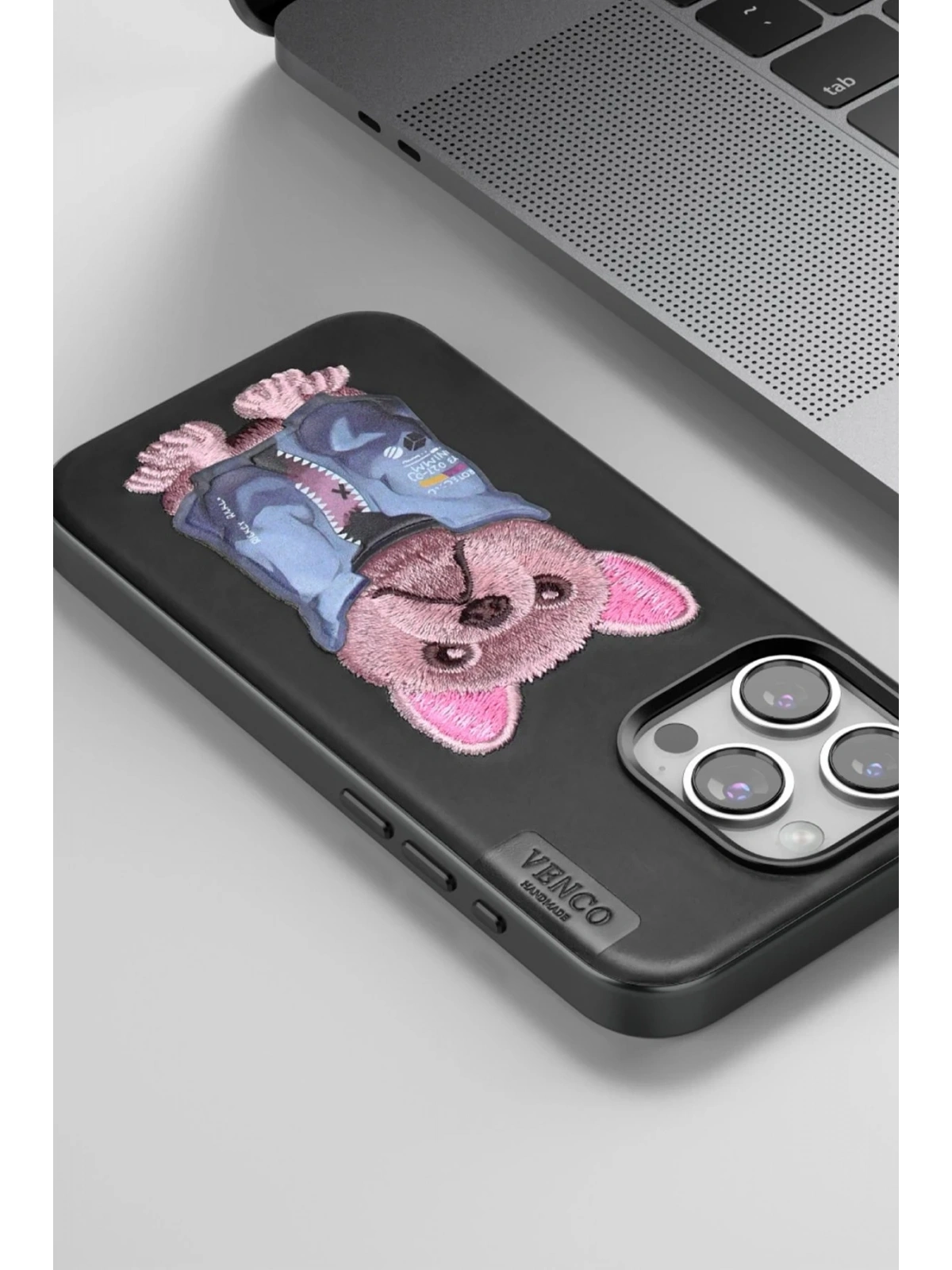 Venco Apple iPhone 15 Pro Max Cute Desenli Kapak - Siyah