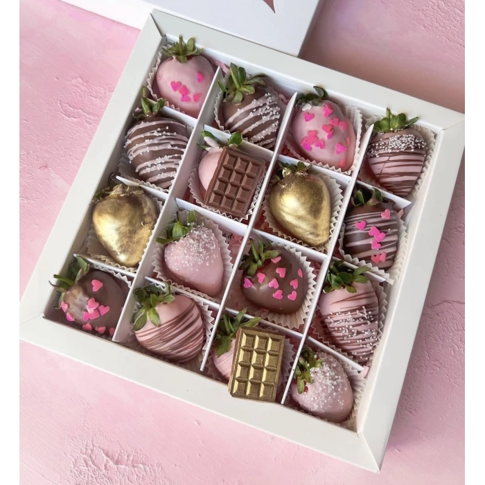 Strawberry Box Kutusu