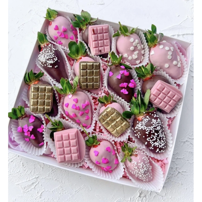 Strawberry Box Kutusu